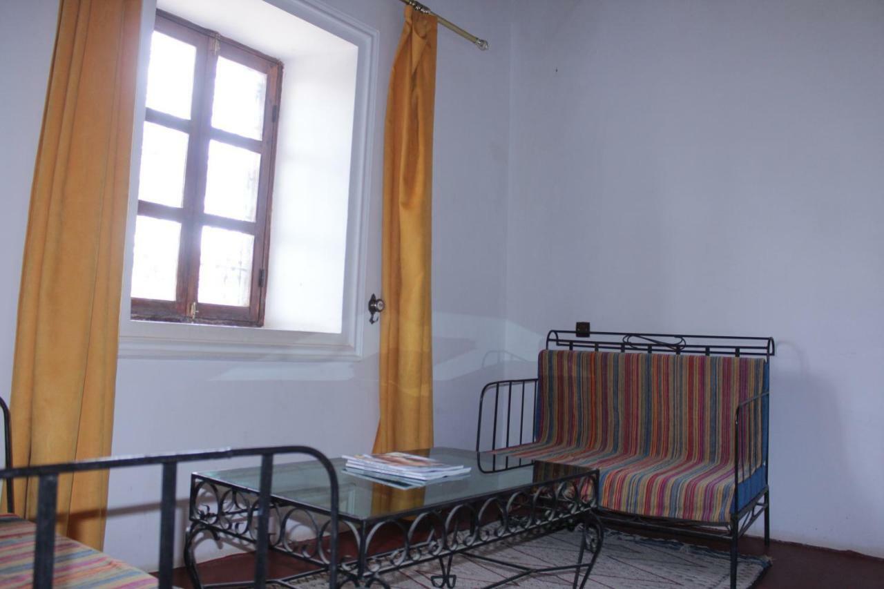 ホテル Chez Yacob Kasbah アグツ エクステリア 写真